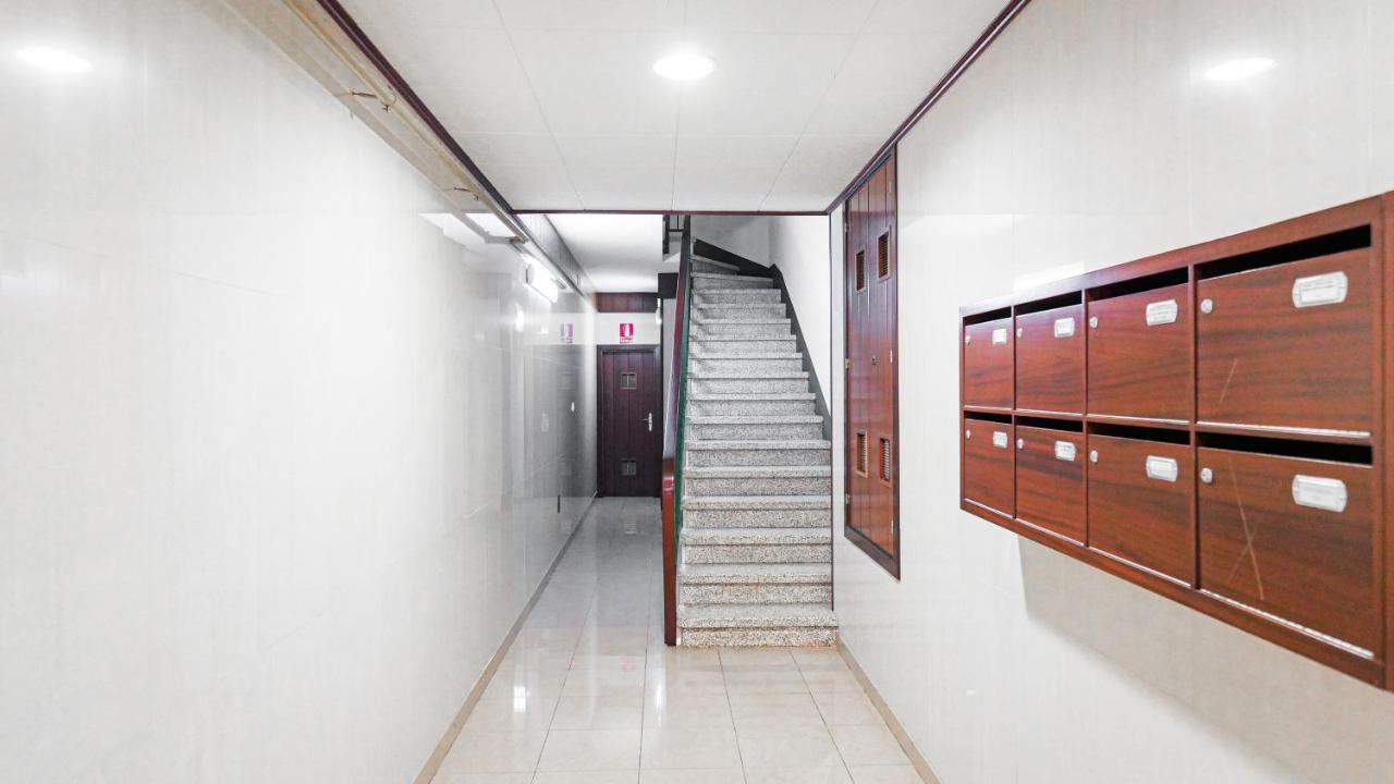 Bed&Bcn Sant Andreu Apartment Barcelona Luaran gambar